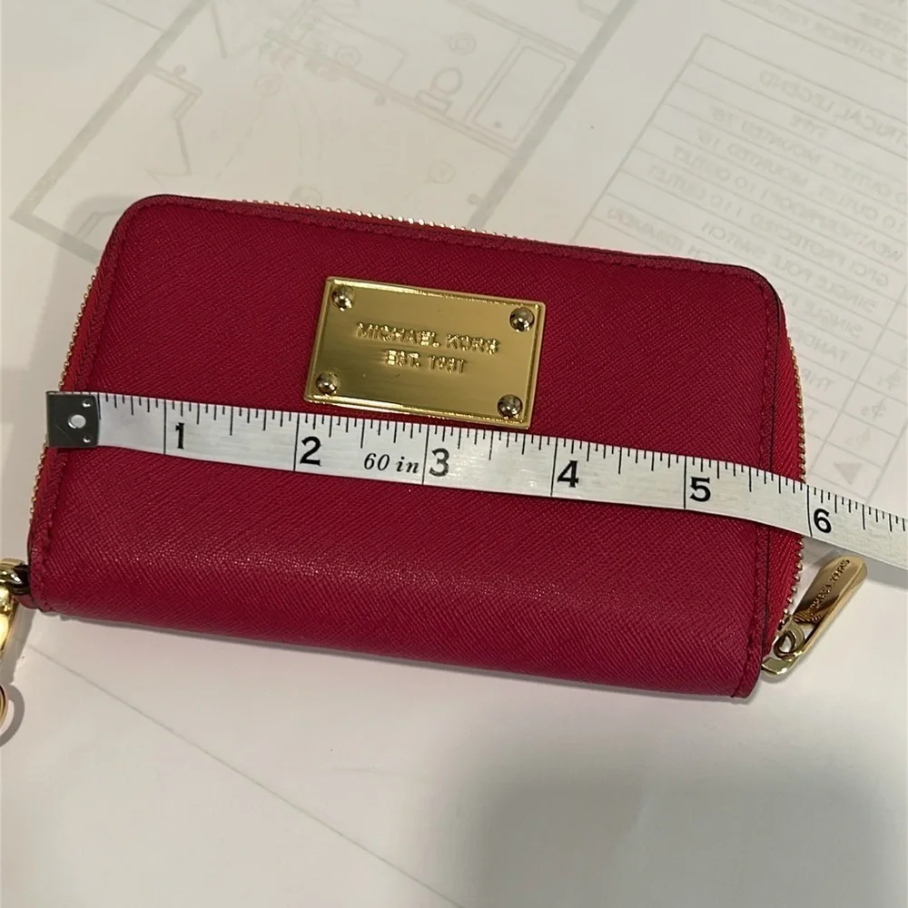 Michael Kors Pink Clutch Elegant Leather Wristlet